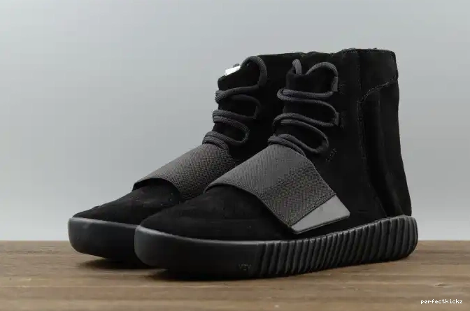 BB1839 Triple Yeezy Adidas Cblack Black Boost 750 0603